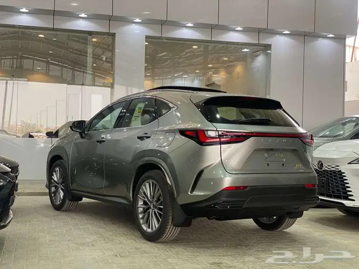 لكزس NX 350 CC بنزين 2025 - خليجي 9