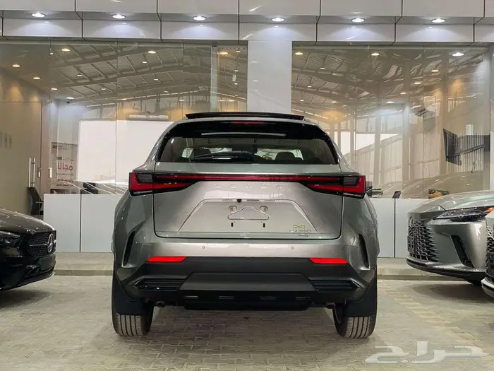 لكزس NX 350 CC بنزين 2025 - خليجي 10