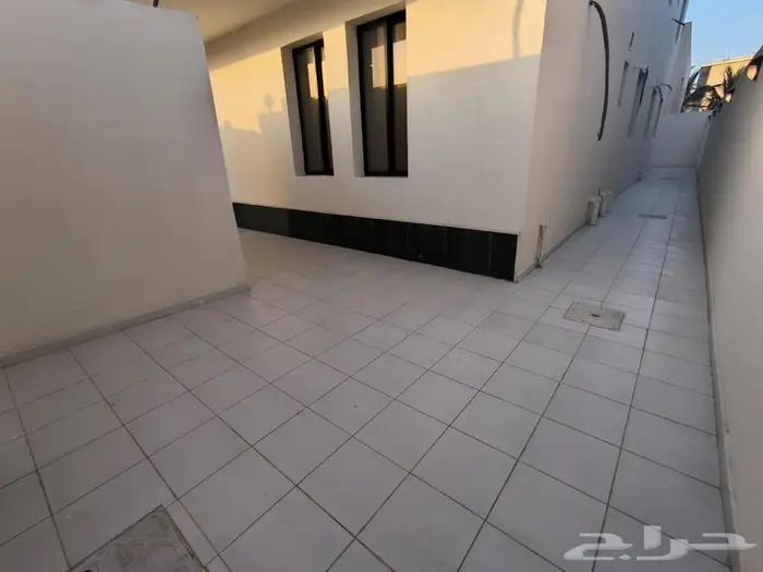 فيلا فاخرة للبيع بحى الصوارى 5