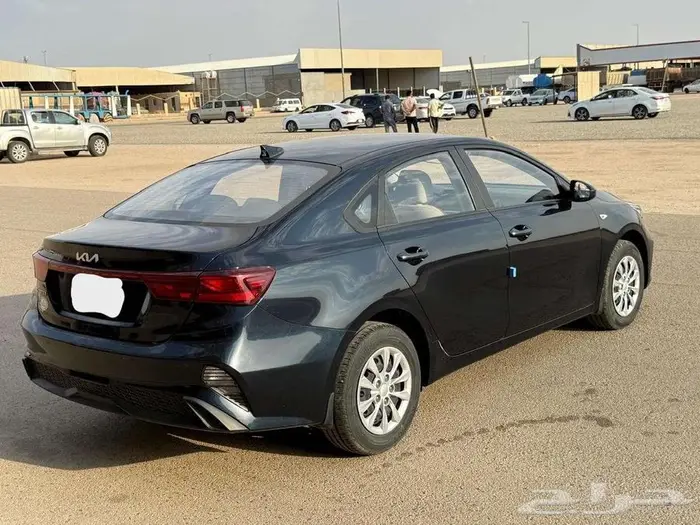 كيا سيراتو موديل 2024 ماكينه 1600 سعودي 6
