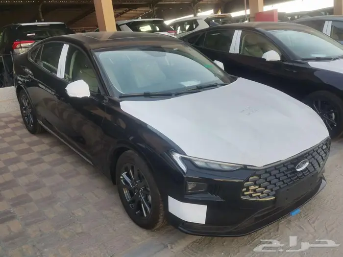 فورد توريس امبيانتي ستاندرد اسود بنزين 2026 2