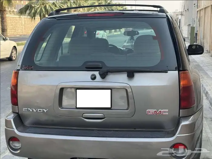 Gmc Envoy  2007  Automatic   Excellent Condition  Al Khobar 6