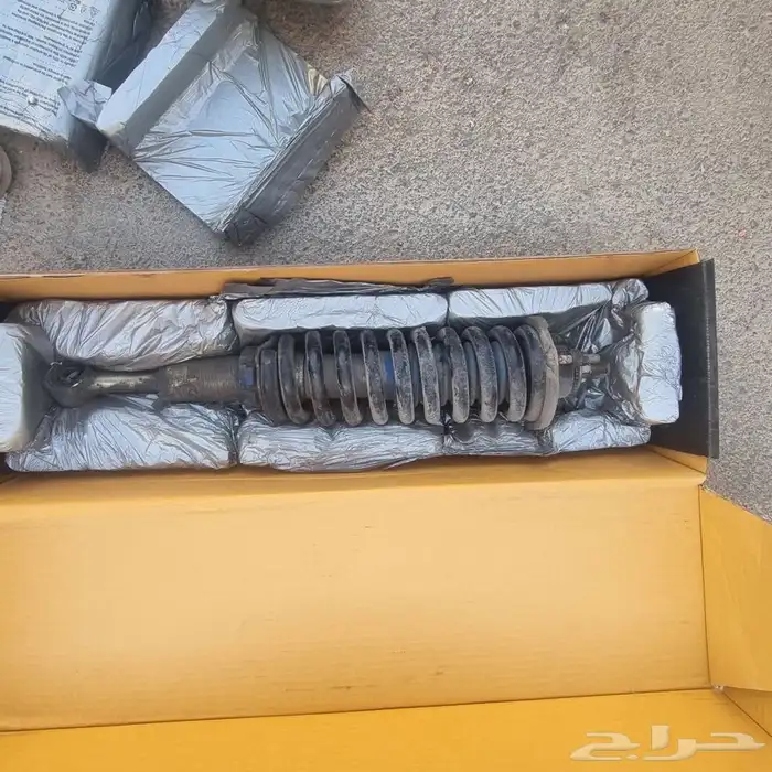 اغراض اف جي فورشنر برادو لاند كروزر 2