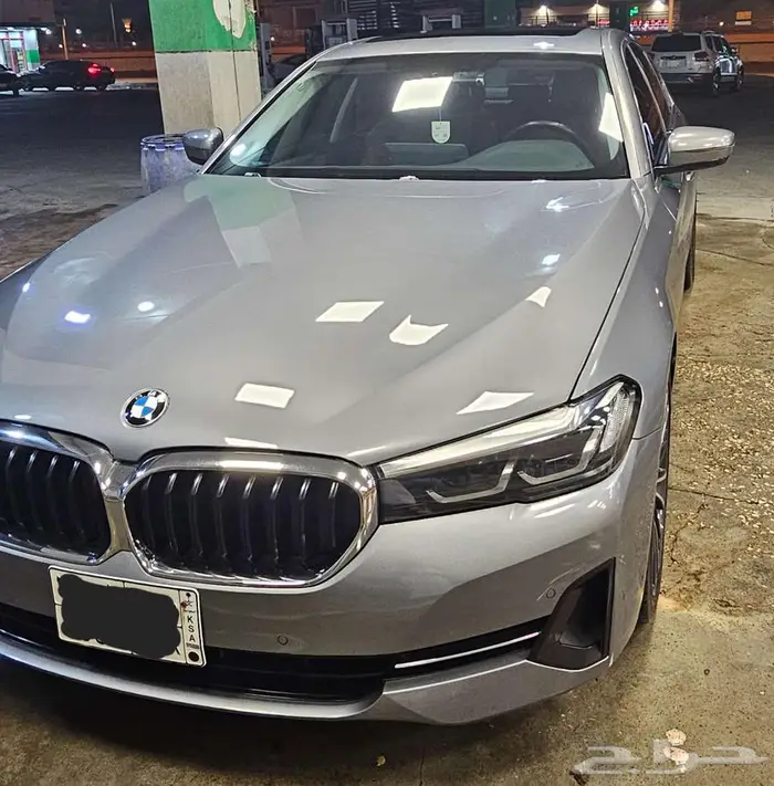 Bmw 520i 2023 ممشى 29 الف 3