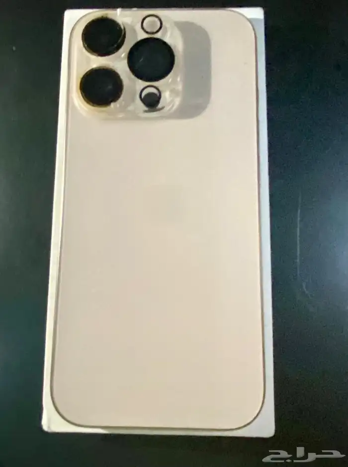 جوال ايفون 16 برو 256 GB تيتانيوم صحراوي حالة ممتازة 3