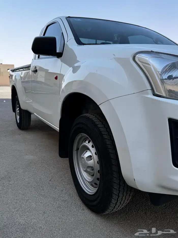 ايسوزو 2022 فل كامل باخشب شبه وكاله 3