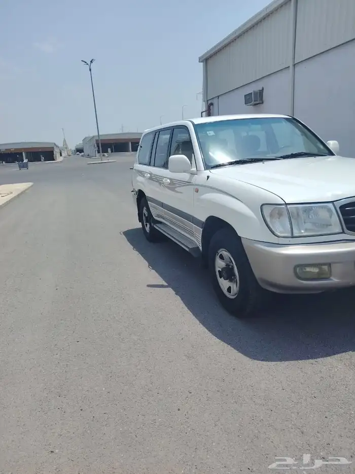 تويوتا لاندكروزر 2002 1