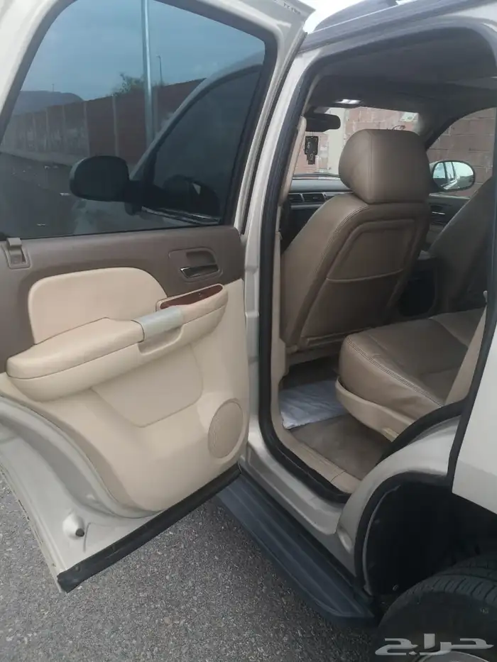 GMC YUKON SHORT 2012 33