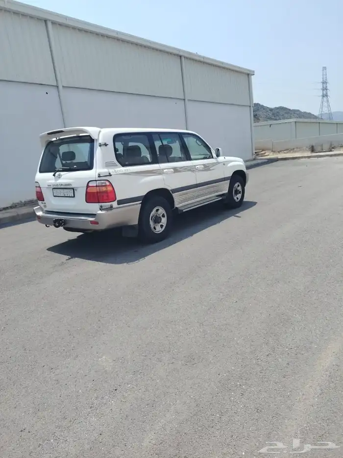 تويوتا لاندكروزر 2002 5
