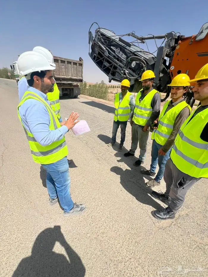 مقاول مشاريع حكومية وخاصة 6