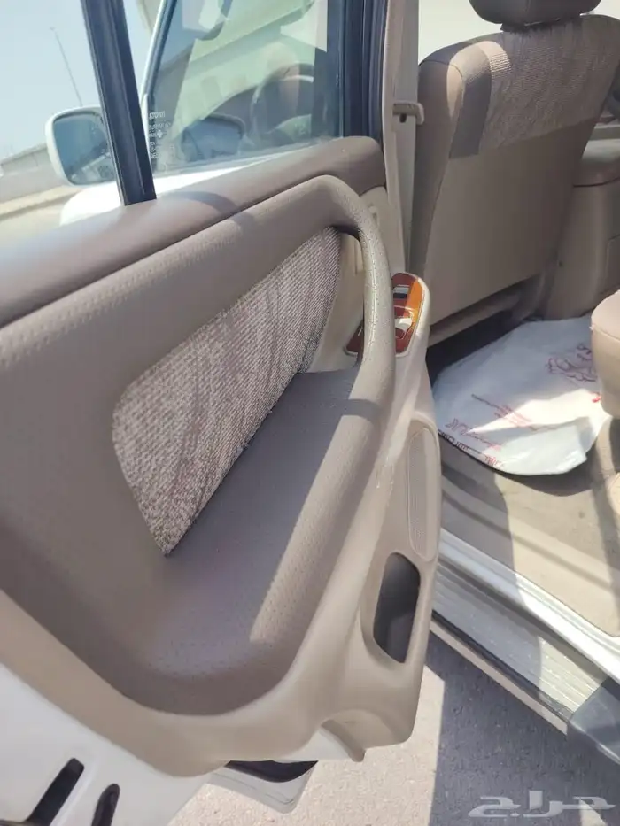 تويوتا لاندكروزر 2002 13