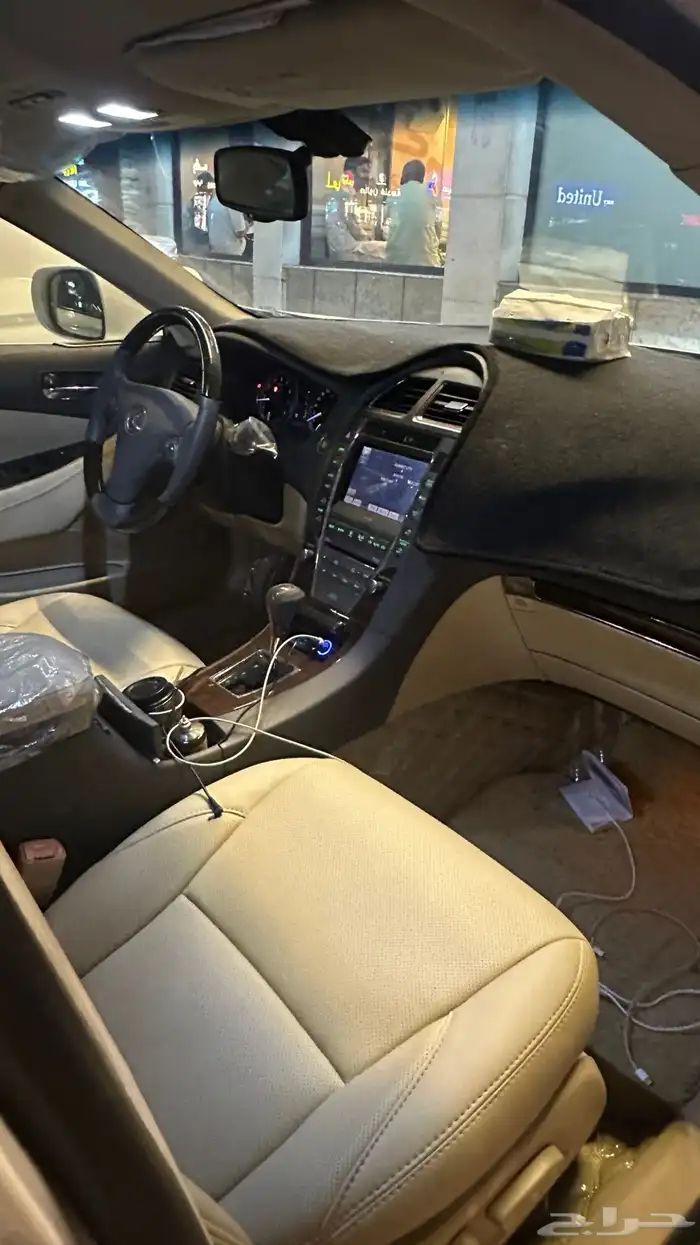 لكزز اي إس 350 16