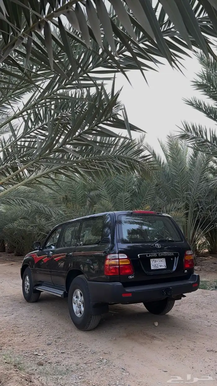 خلفية لكزس بدل سبير علاق 1