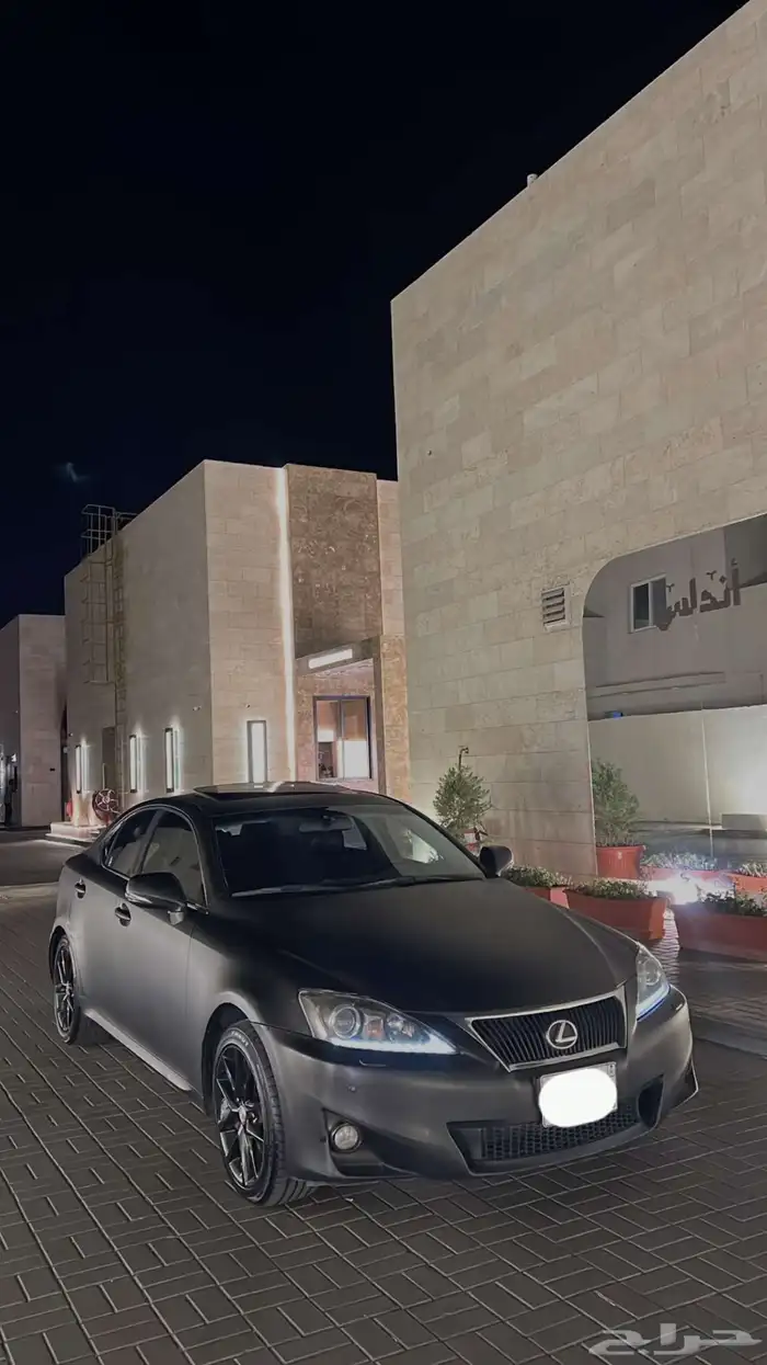 لكزس is 3