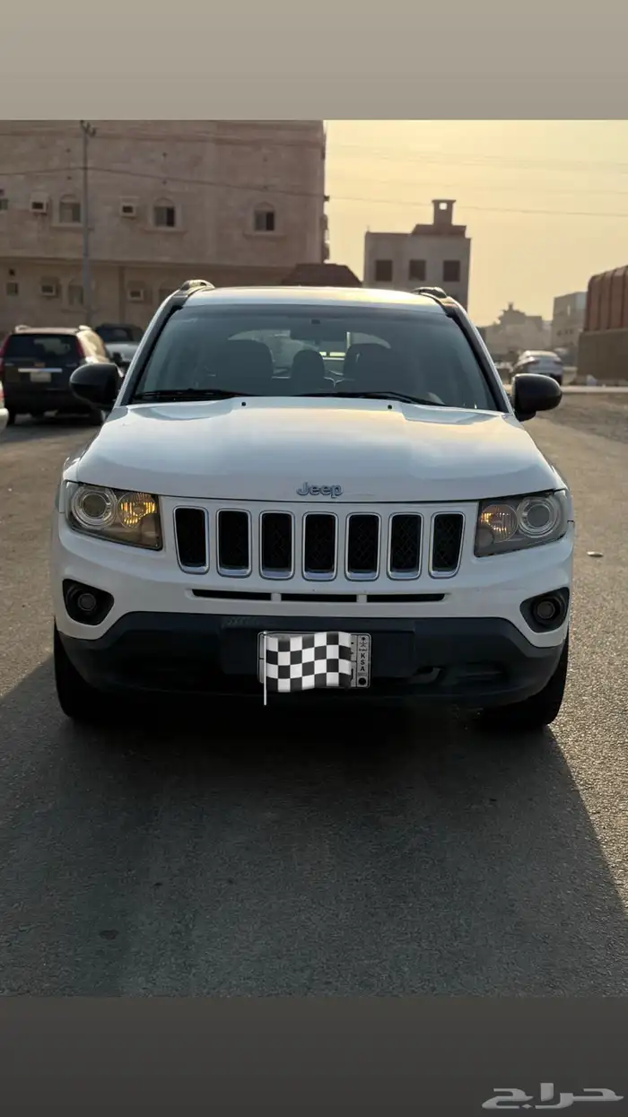جيب شروكي كومباس 7