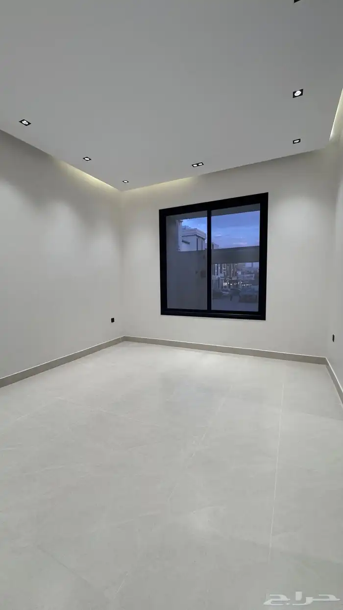 للبيع ادوار ارضيه وروف علوى على ارقى المستويات المحاله ابها 6