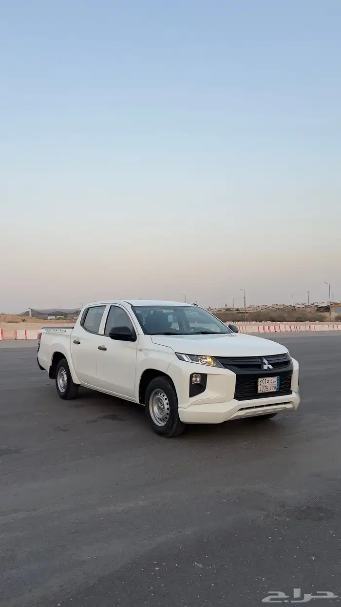 وانيت L200 مستوبيشي 2023 ديزل 0