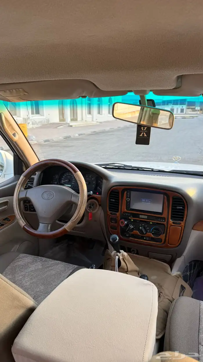 لاندكروزر GXR قير عادي بدي محركات وكالة 11