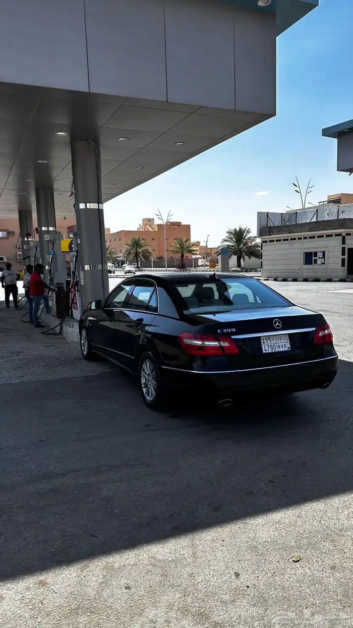 مرسيدس e300 2010 0