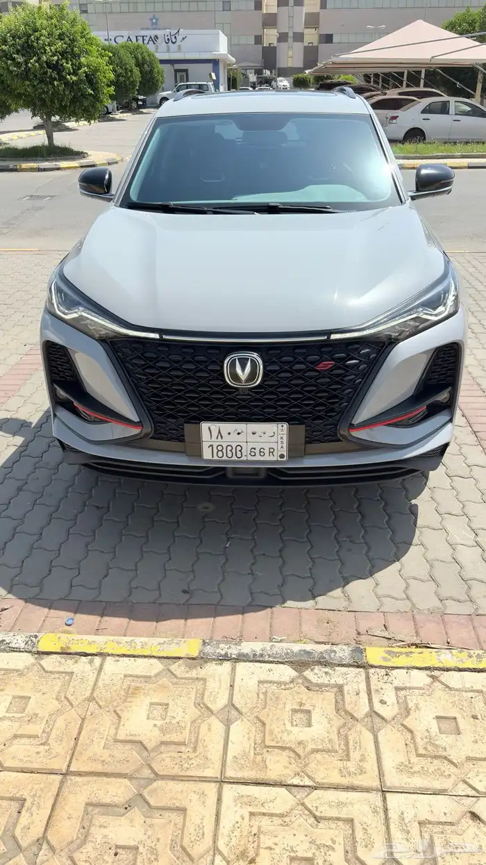 للبيع جيب شانجان CS75 بلس 2023 لون اسمنتي 8