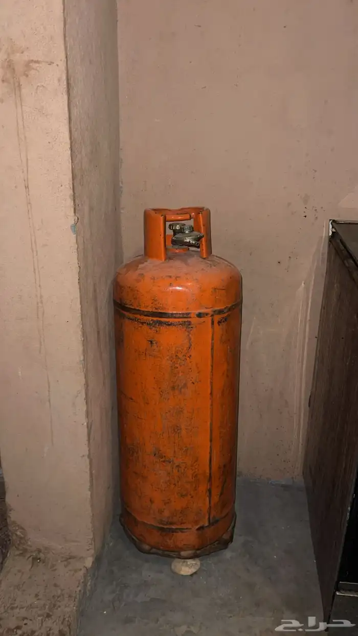 للبيع دبت غاز ا 0