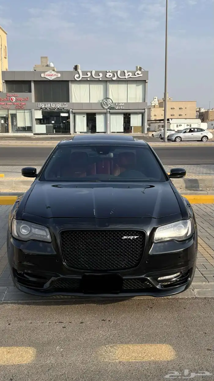 كرايسلر SRT 8