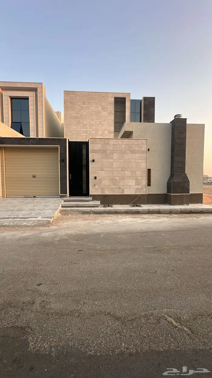 للبيع فله بحي المنار عنيزة 1