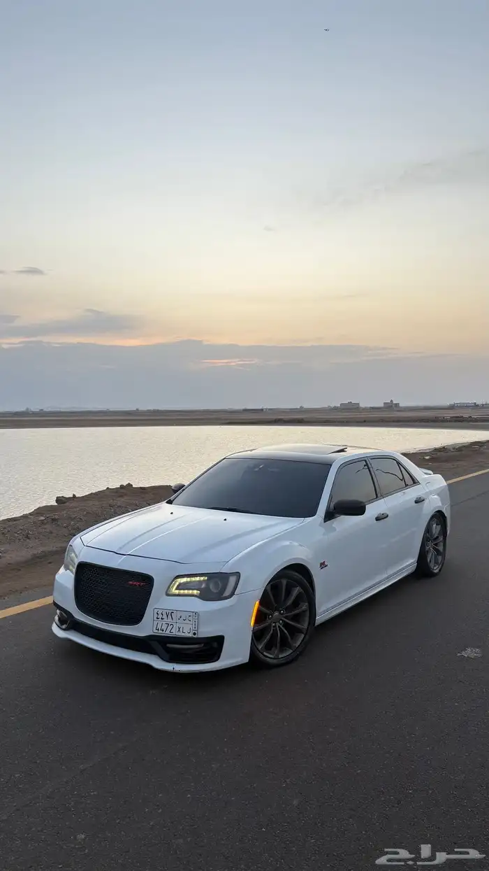كرايسلر c300 محولة اس ار تي داخلي وخارجي 0