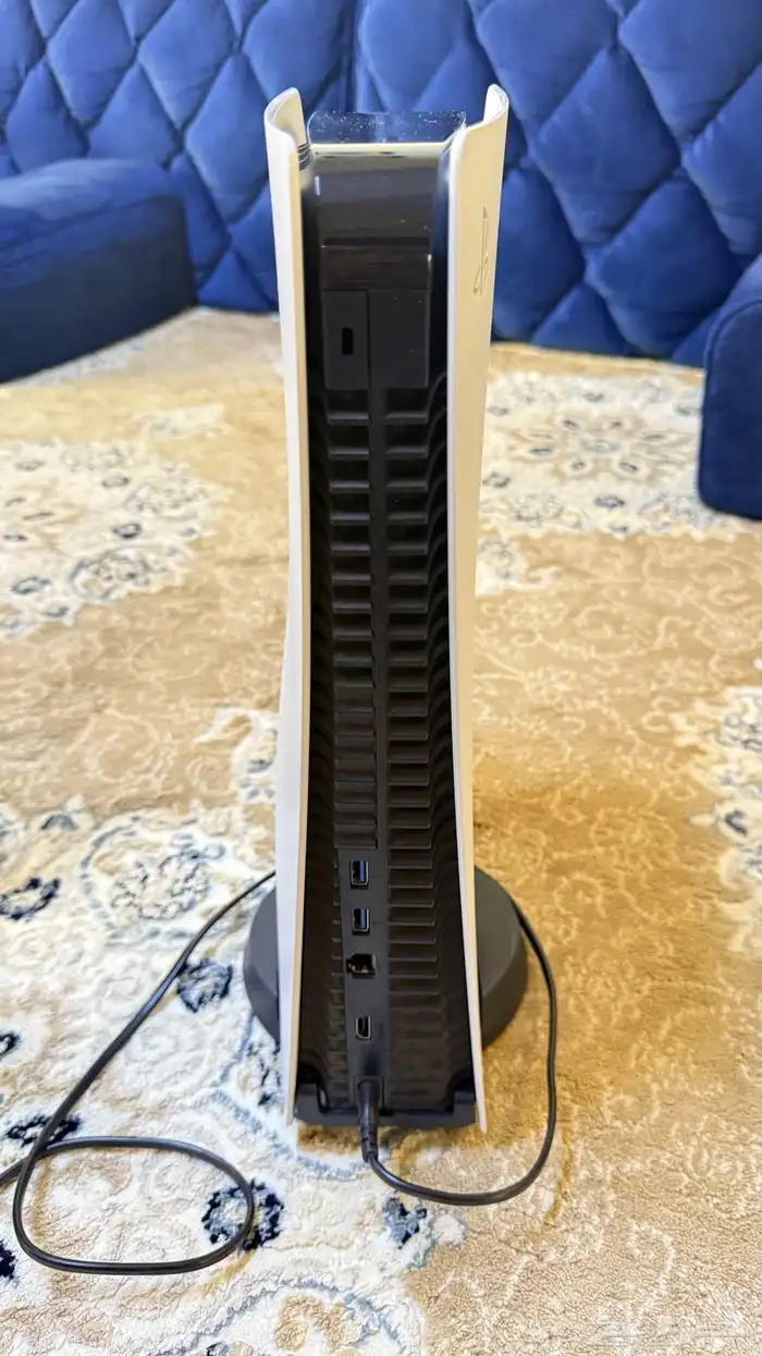 بلايستيشن 5 مع شاشة العاب Acer 27 بوصة بكراتينها نظيفة 2