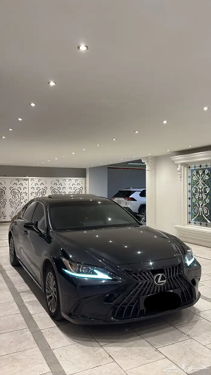 لكزس ES 300h BH 2024 قير اوتماتيك هايبرد 2