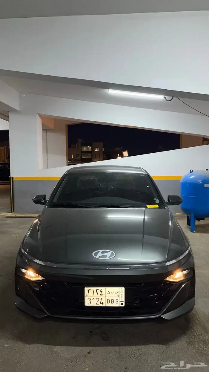 لوحه لصحاب اوستن مارتن DBS 0