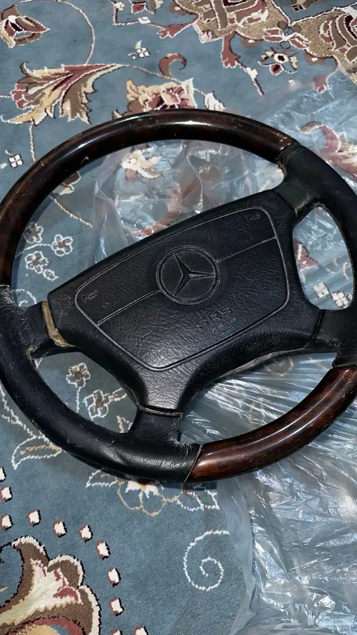 مرسيدس شبح و 560 25