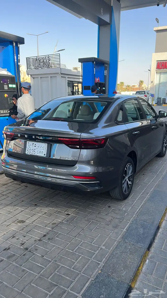جيلي امجراند 2023 9