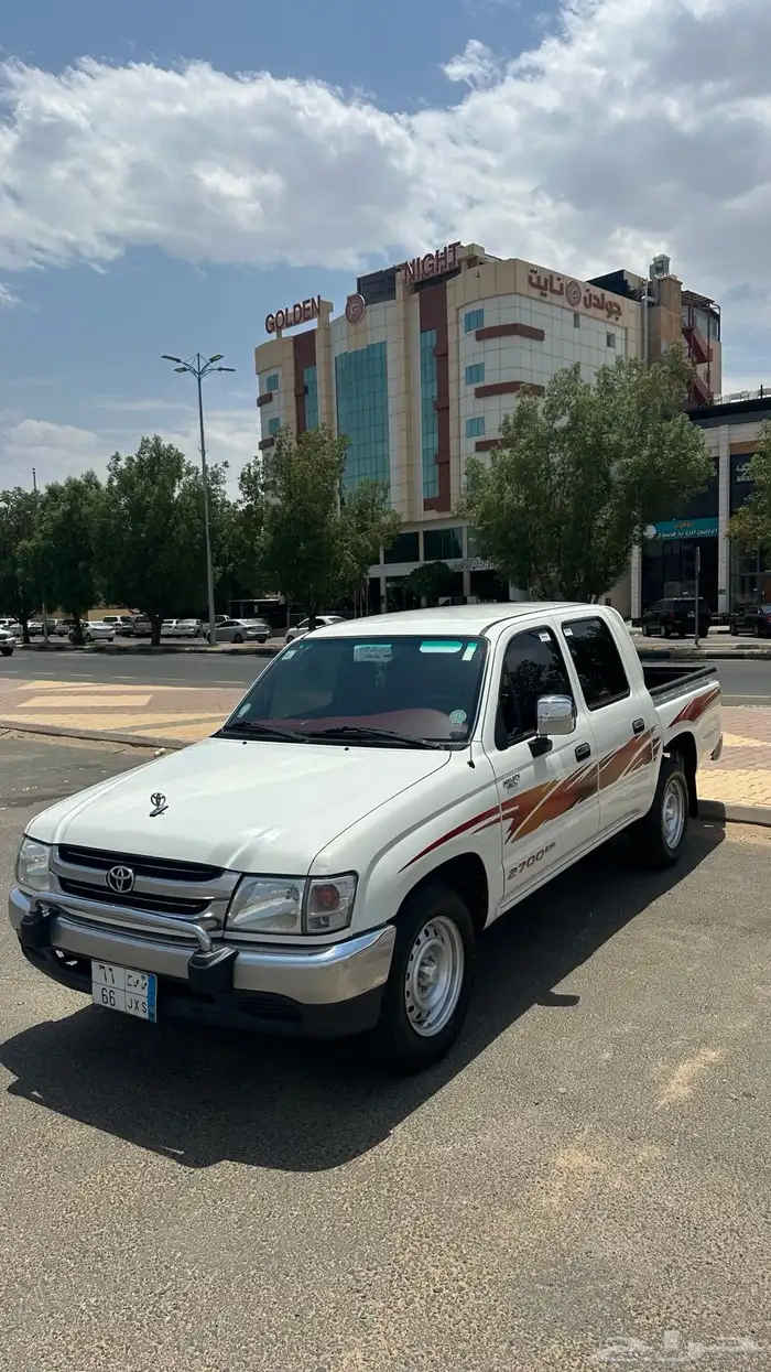 هايلكس 2004 GLX 1
