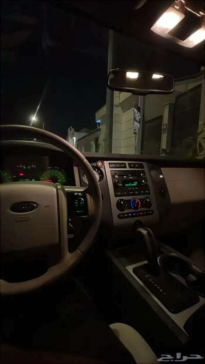 فورد اكسبديشن نظيف جدا  للبيع او البدل المناسب 7
