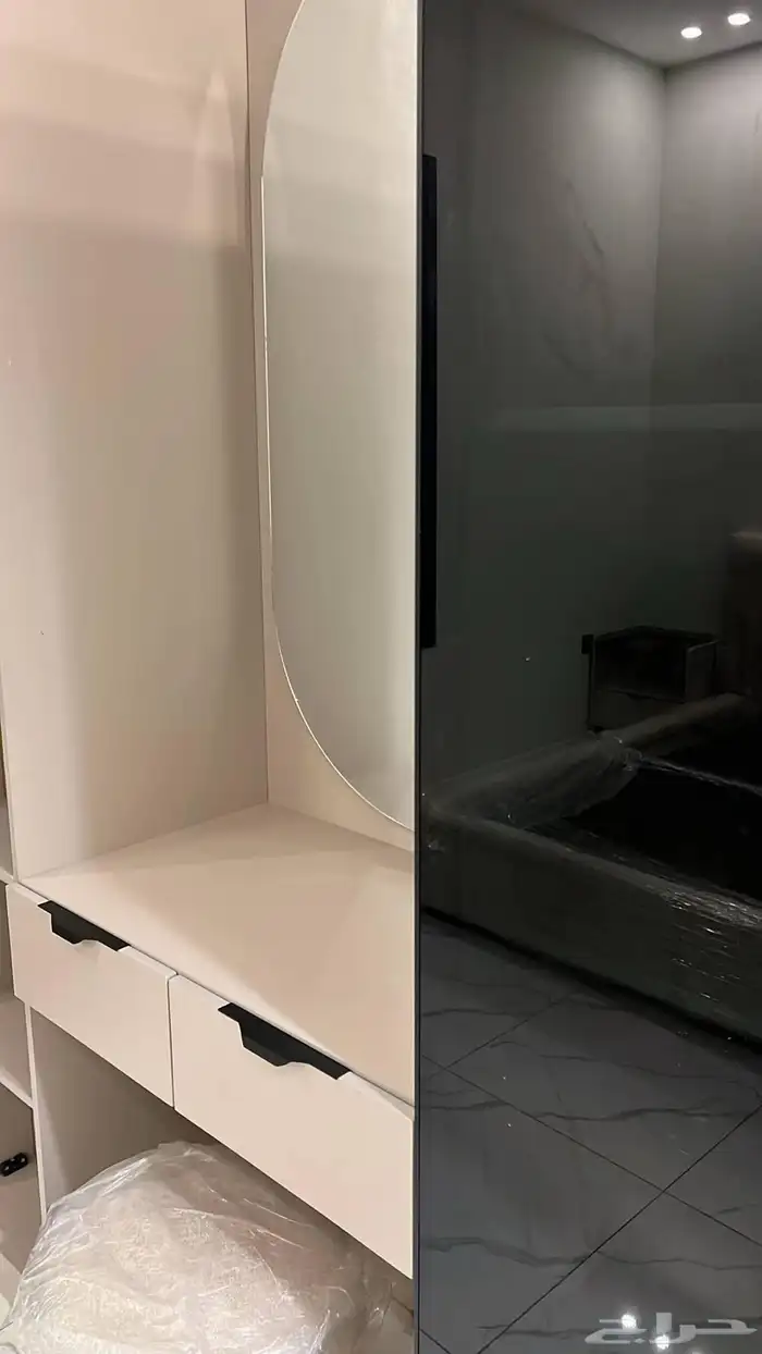 دواليب خزائن ملابس غرفة النوم تفصيل على حسب الطلب 5