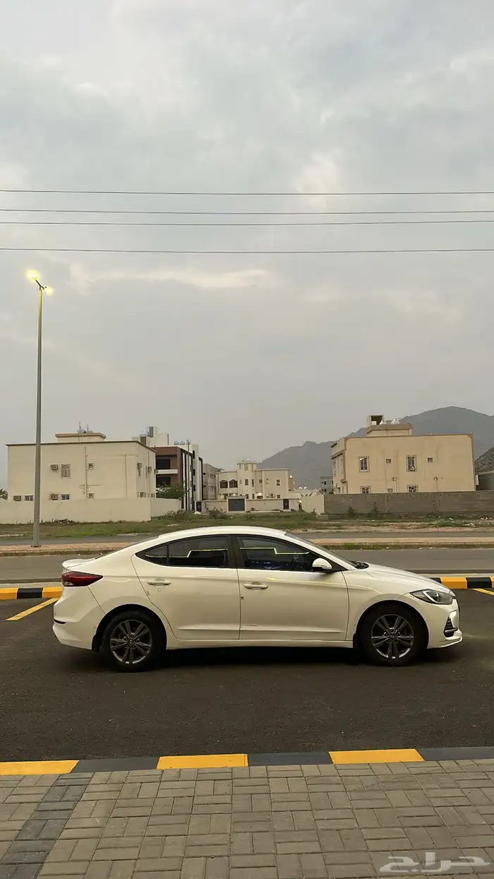 الانترا 2018 مكينه 2000 7