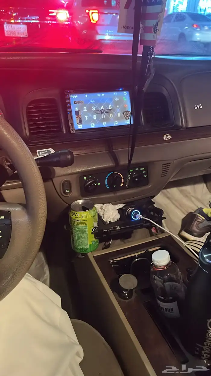 شاشه فكتوريا 1