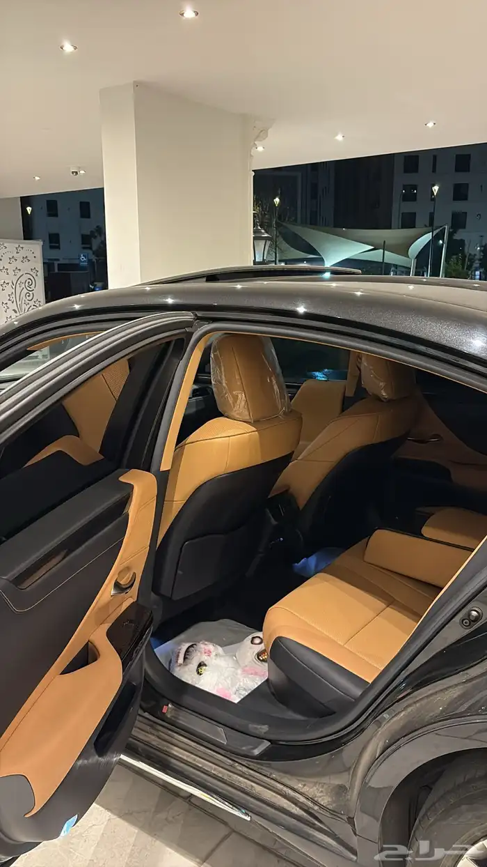 لكزس ES 300h BH 2024 قير اوتماتيك هايبرد 3
