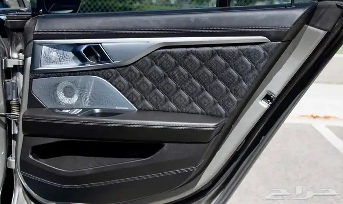 للبيع BMW - M8 - competition موديل 2020 وارد كندا 15