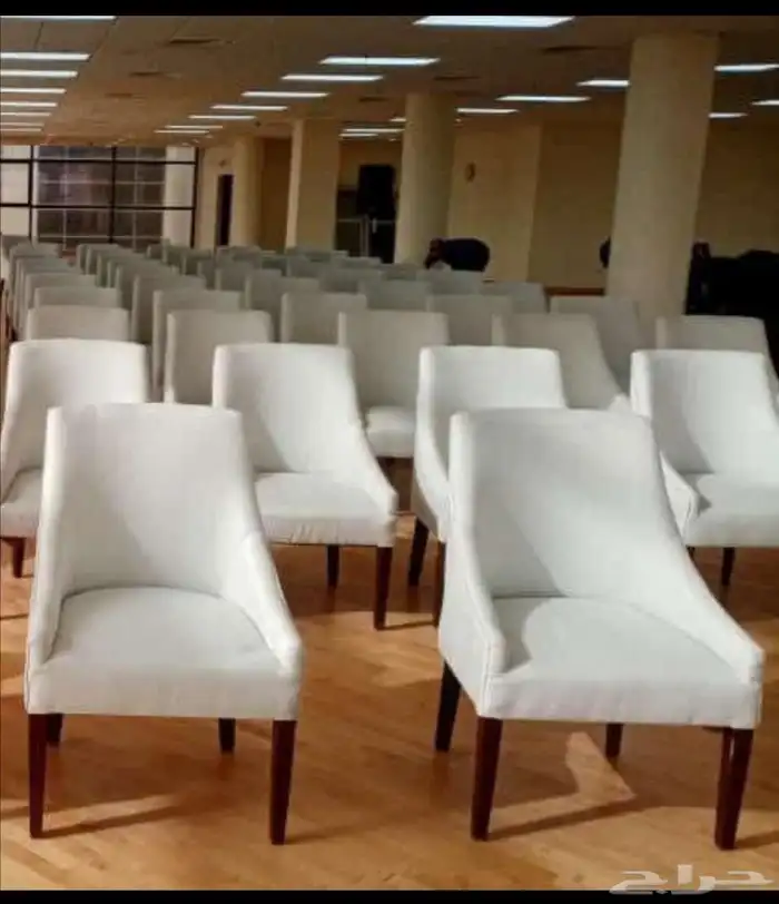 تاجير شاشات 16