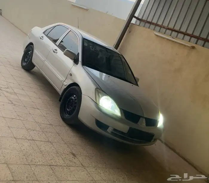 لانسر مستبيشي 18