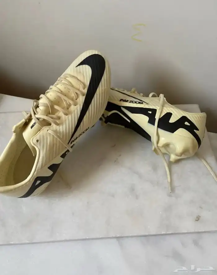 بوت نايك اصلي للبيع 0