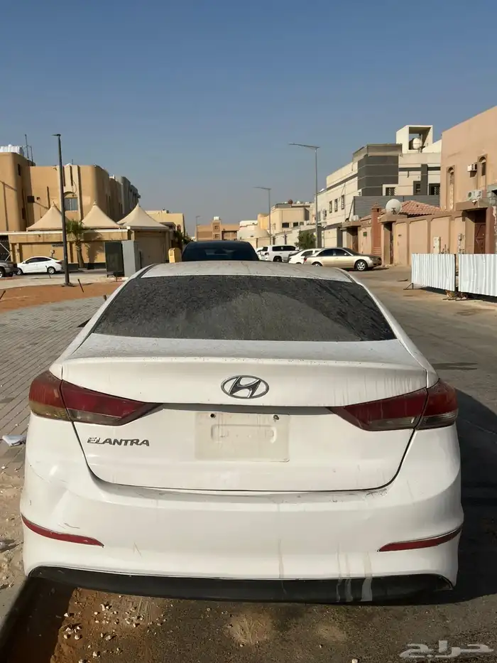 هونداي انترا 2017 5