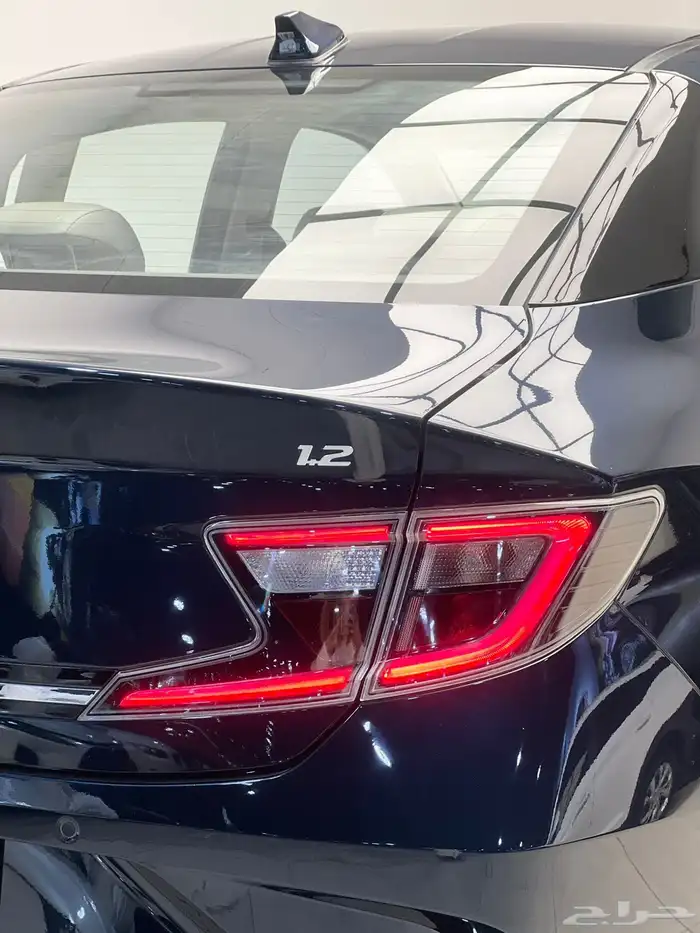 هيونداي   i10 - 2024   فل كامل   ممشى قليل 8