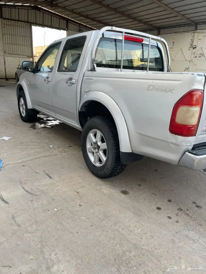 للبيع ايسوزو غمارتين 2005 2