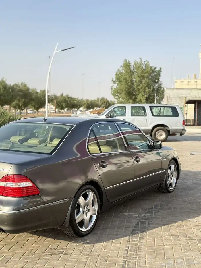 لكزس 430 فل كامل 2005 10