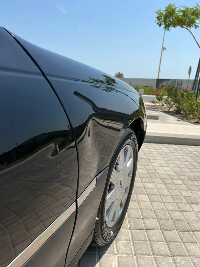 لينكون تاون كار (Executive L) 2003 6