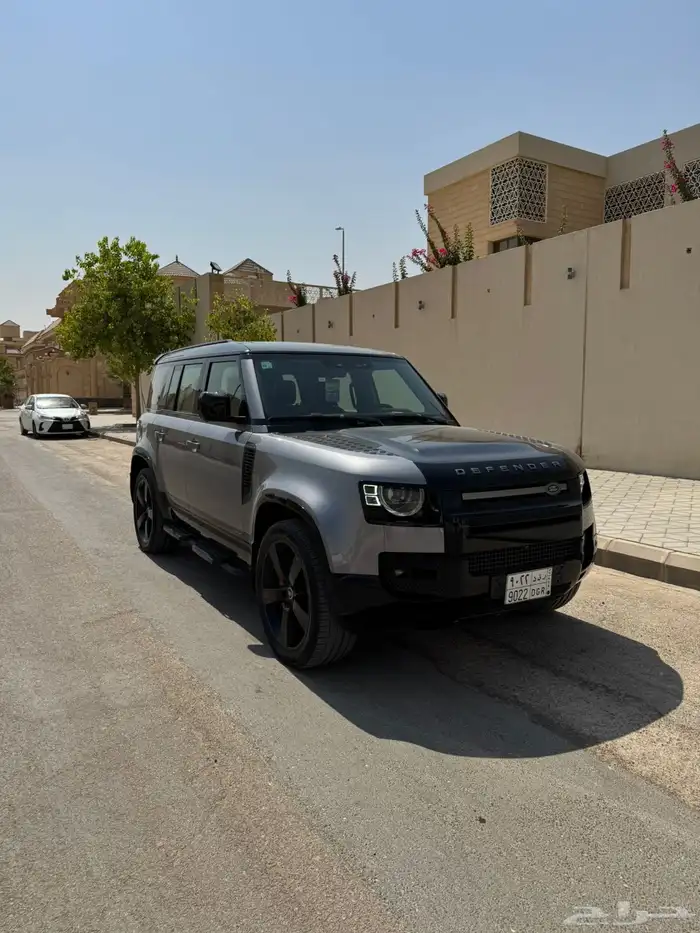 ديفندر X 2021 2