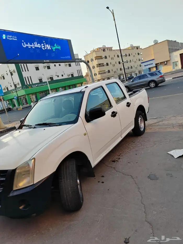 ايسوزو 2011 6